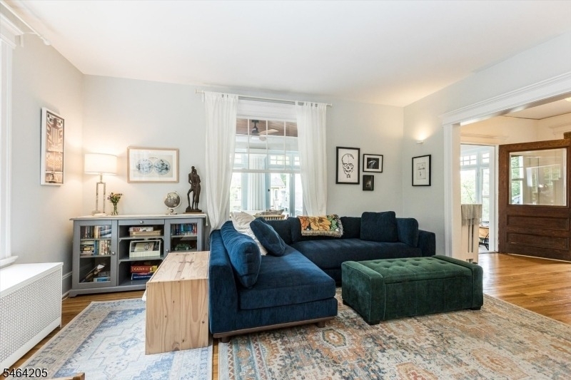 115 Sherman Pl - Photo 6