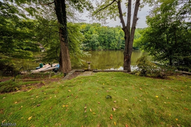 49 E Shore Dr - Photo 12