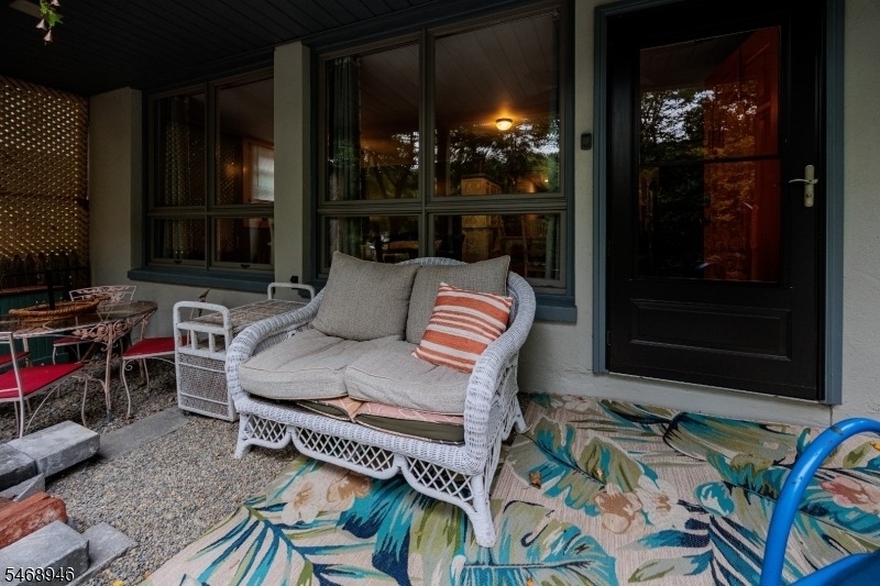 49 E Shore Dr - Photo 1