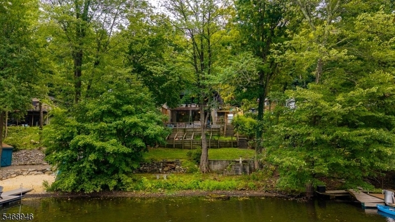 49 E Shore Dr - Photo 20