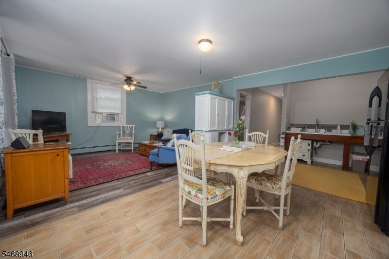 49 E Shore Dr - Photo 2