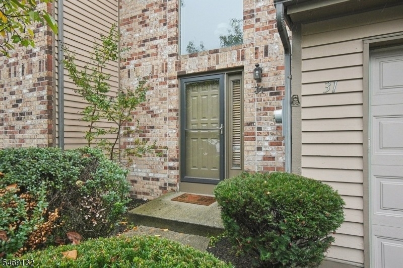 31 Castle Ridge Dr - Photo 1