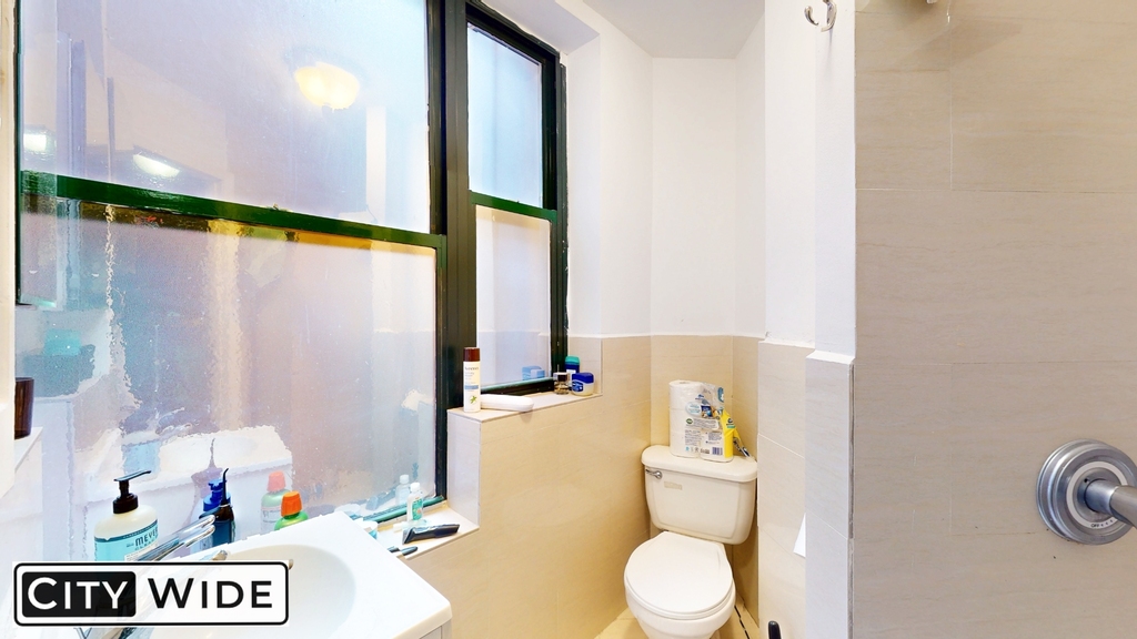 529 Broome Street - Photo 3