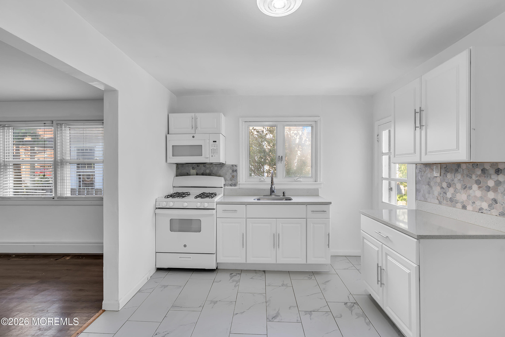 437 Willow Avenue - Photo 15