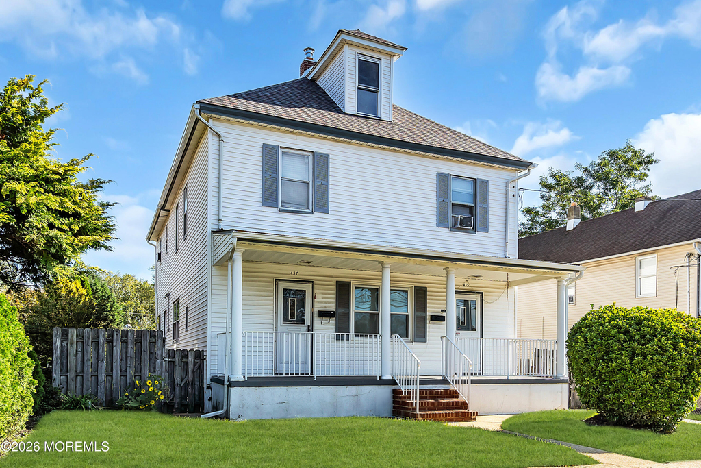 437 Willow Avenue - Photo 2