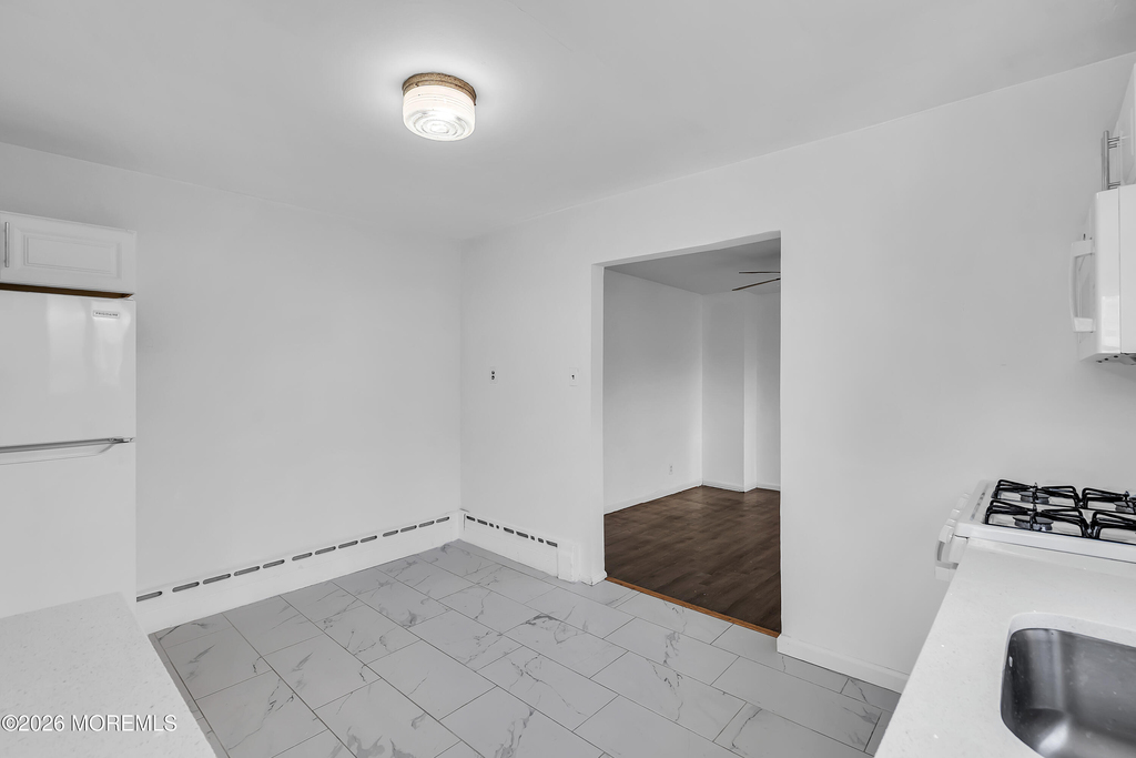 437 Willow Avenue - Photo 18