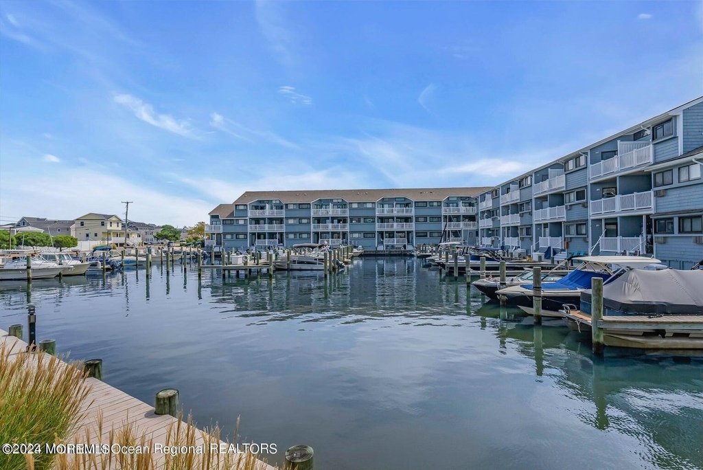 1919 Bay Boulevard - Photo 25