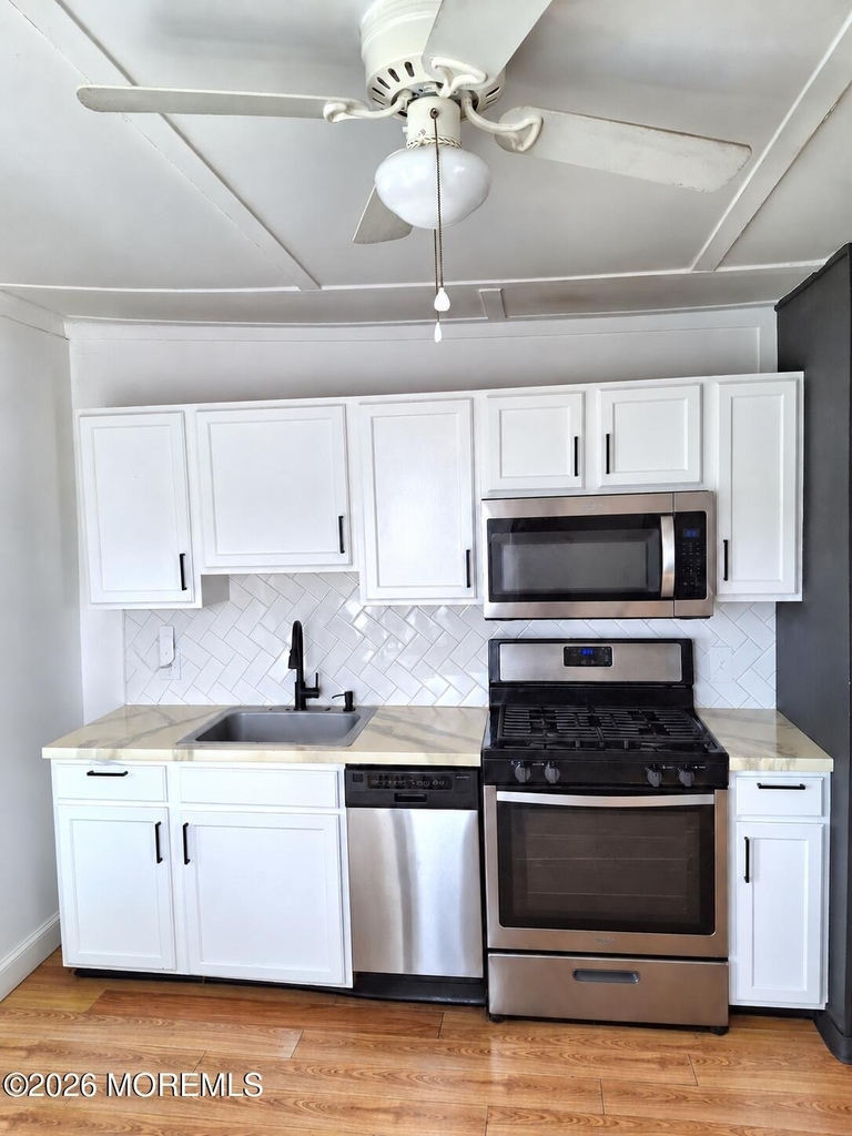 520 Main Avenue - Photo 0