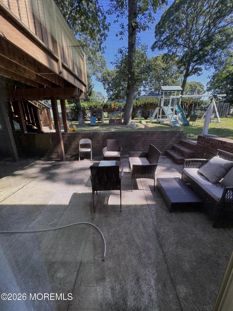 275 Garfield Avenue - Photo 13