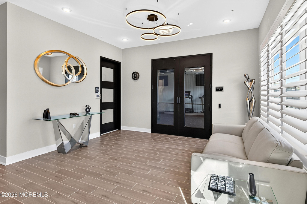 1 5th Avenue - Photo 3
