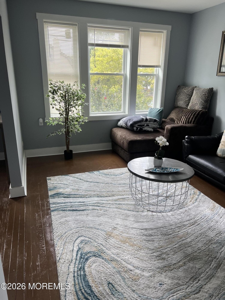 922 4th Avenue - Photo 7