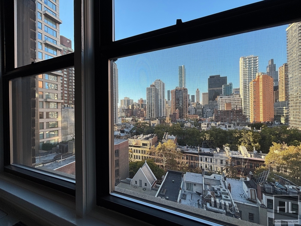 East 63 Street - Photo 1