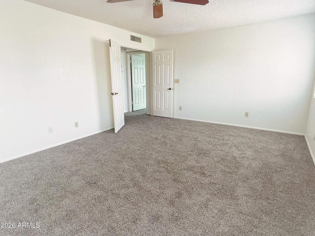 819 W Plata Avenue - Photo 17