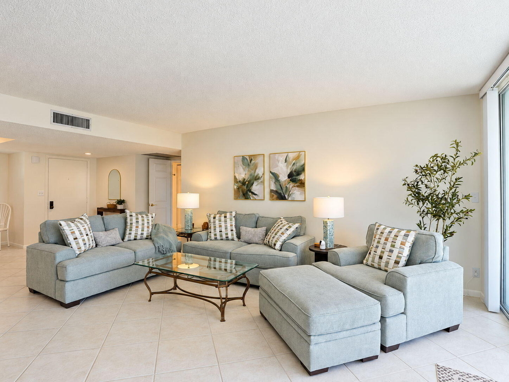 1 Harbourside Drive - Photo 7