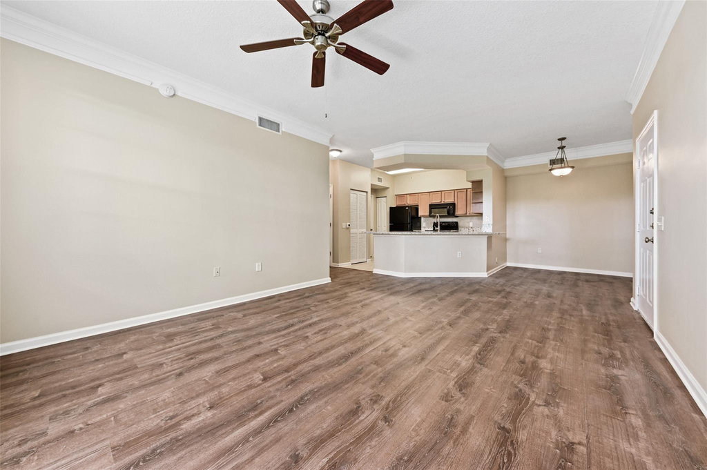 9905 Baywinds Drive - Photo 2