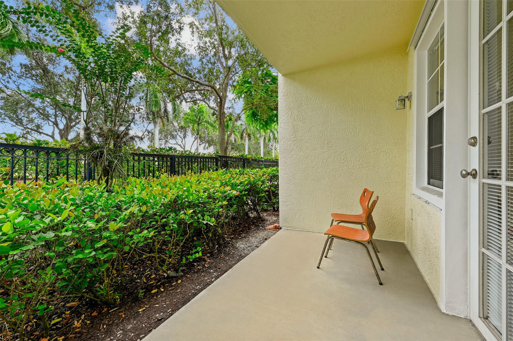 9905 Baywinds Drive - Photo 13