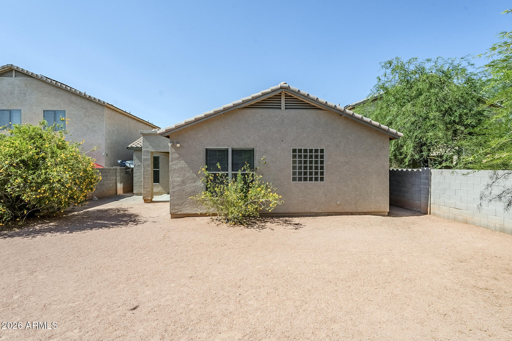 10017 W Raymond Street - Photo 42