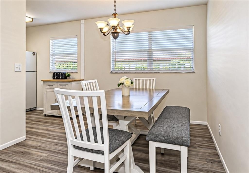 73 Royal Oak Court - Photo 8