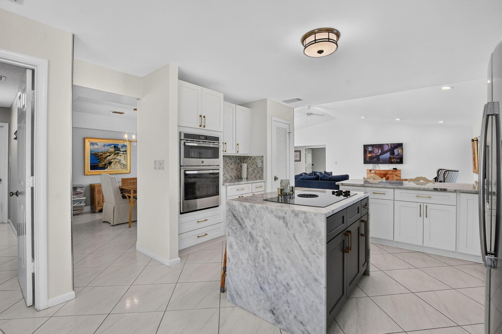 10081 Harbourtown Court - Photo 22