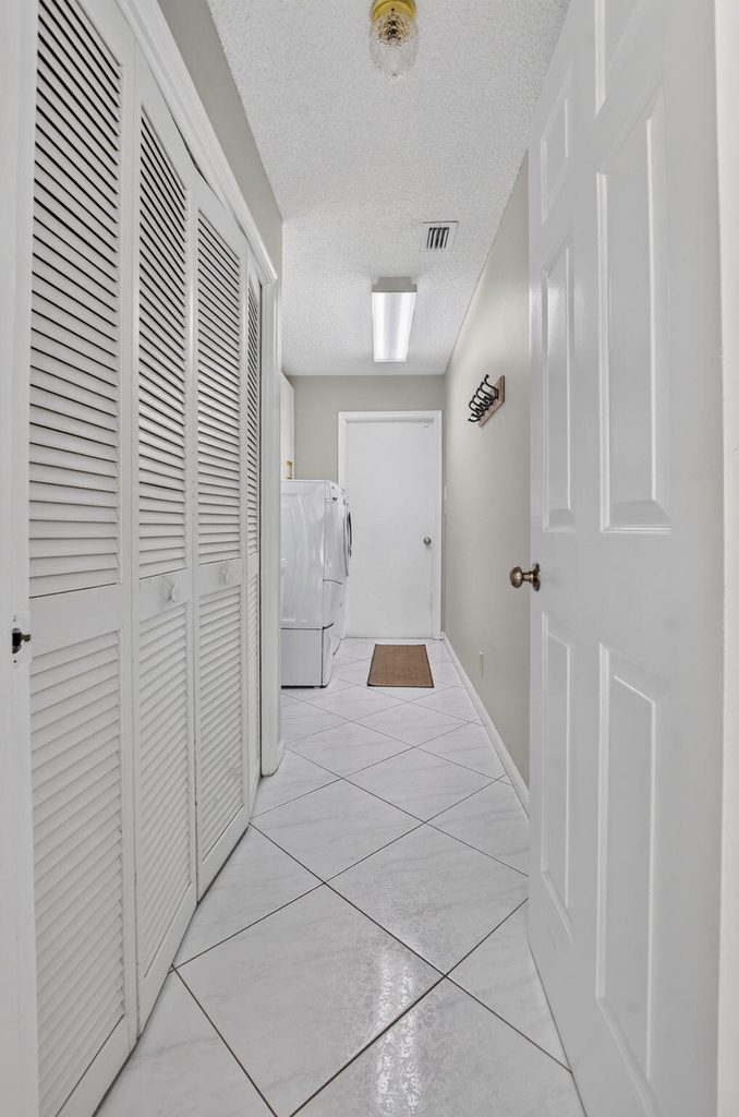 10081 Harbourtown Court - Photo 27
