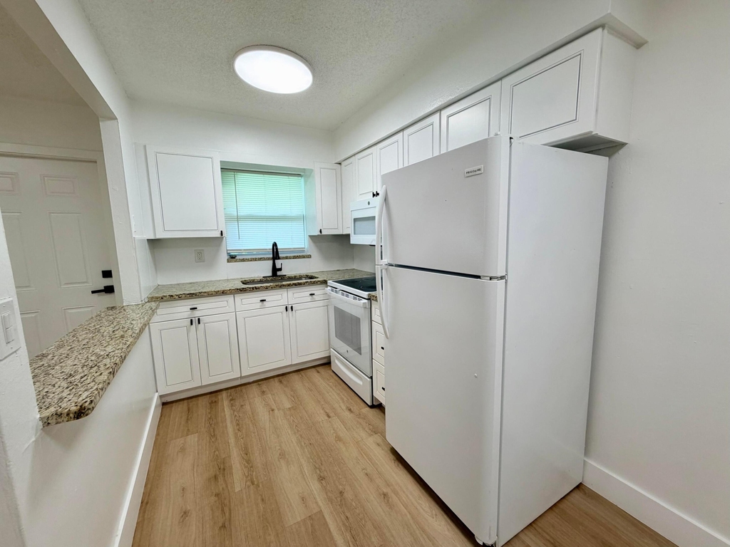 334 Sw Avondale Drive - Photo 15