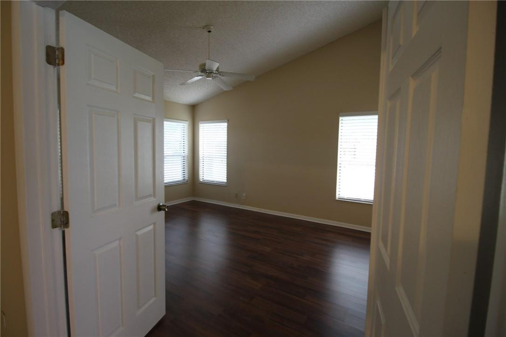 7225 Solandra Lane - Photo 9