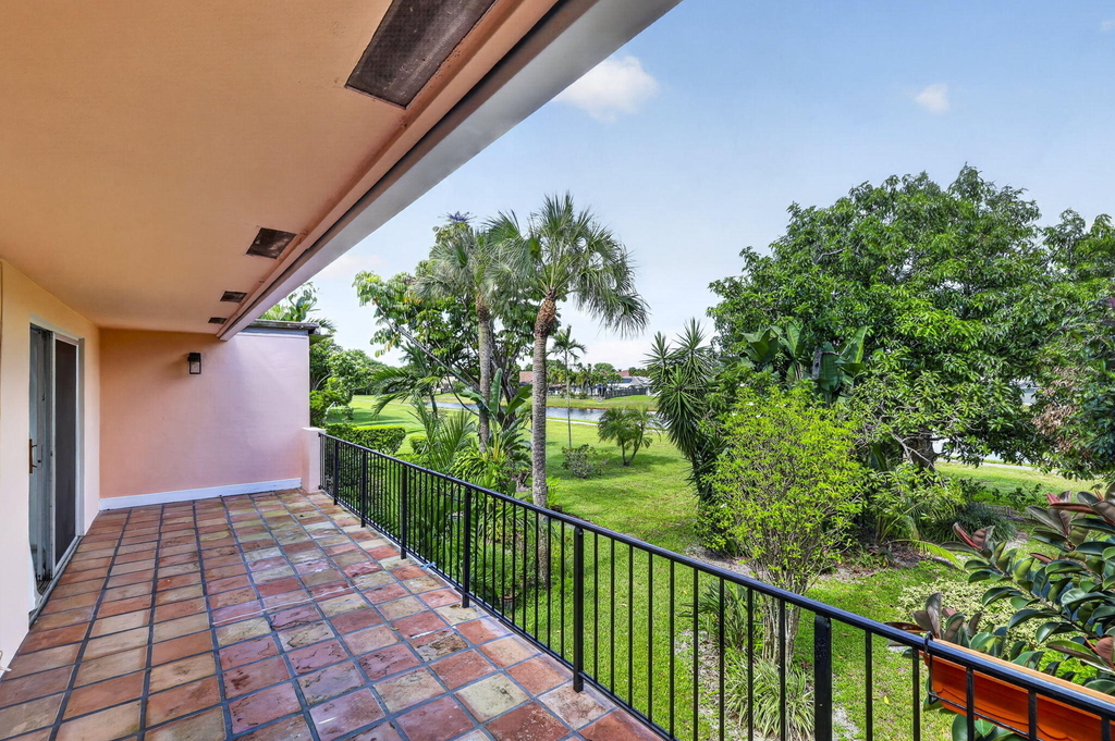 3107 N Palm Aire Drive - Photo 30