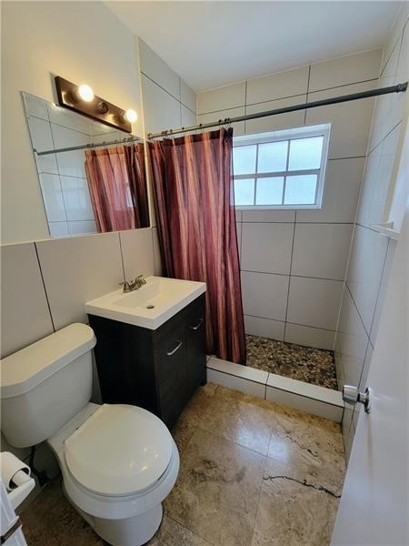 2531 Funston Street - Photo 9