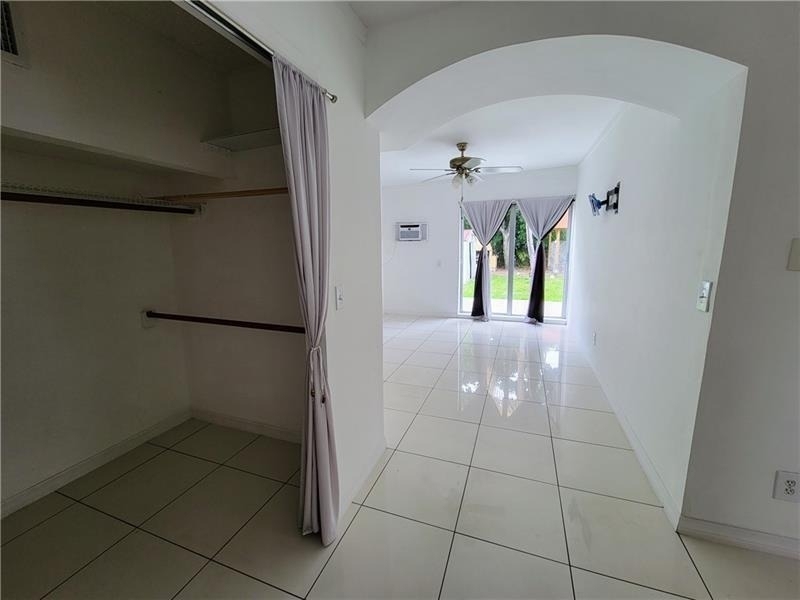 2531 Funston Street - Photo 4