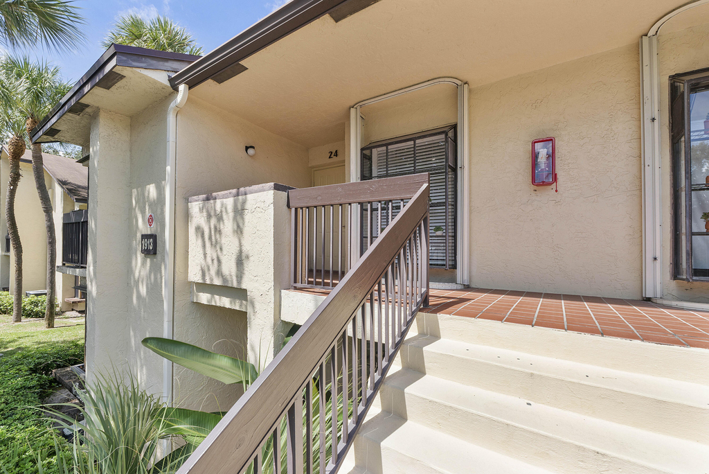 1913 Sw 15th Street - Photo 23