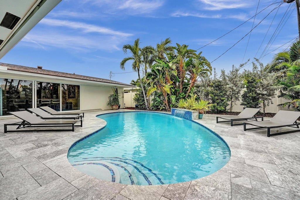 2030 Ne 62nd Street - Photo 67