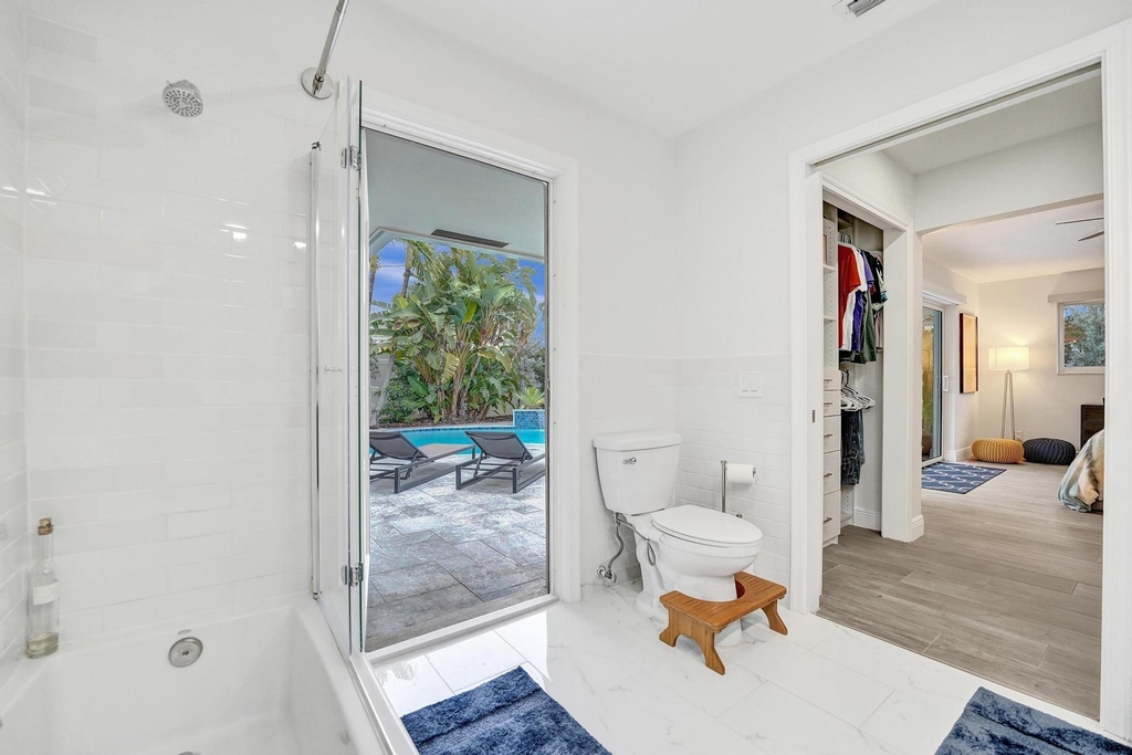 2030 Ne 62nd Street - Photo 51