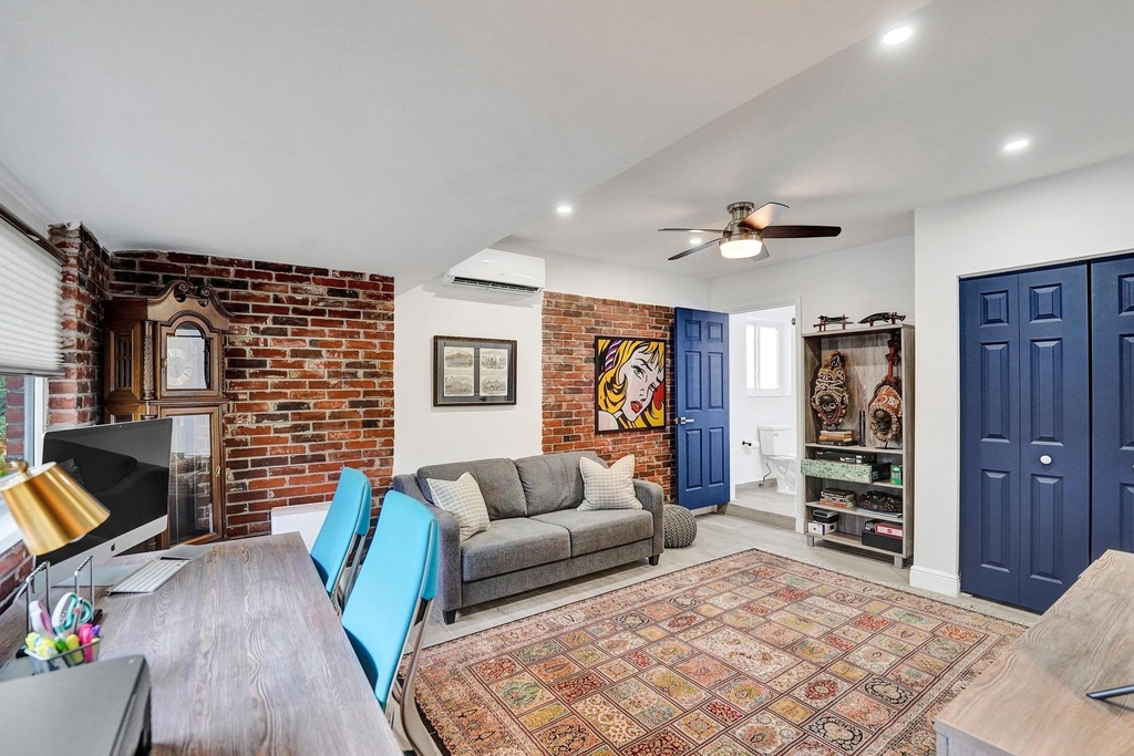 2030 Ne 62nd Street - Photo 37