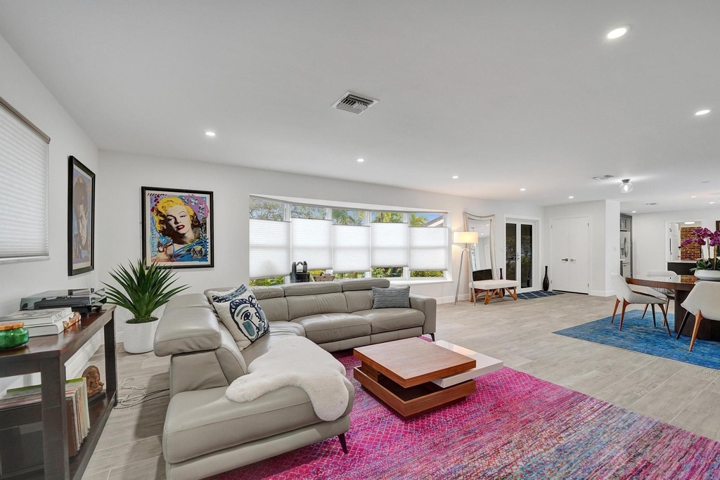 2030 Ne 62nd Street - Photo 9