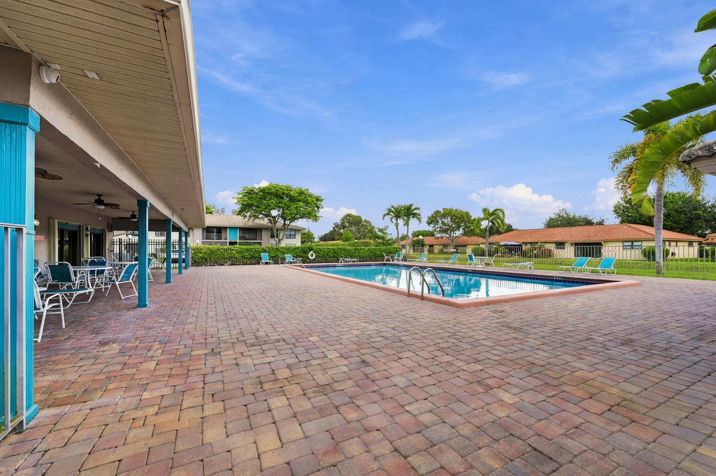 9935 Pineapple Tree Drive - Photo 28