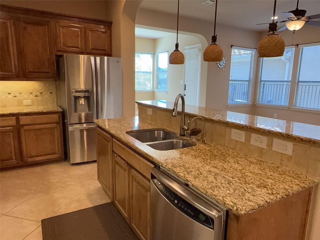 8101 Keechie Drive - Photo 6