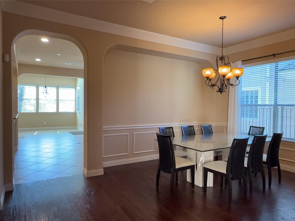8101 Keechie Drive - Photo 8