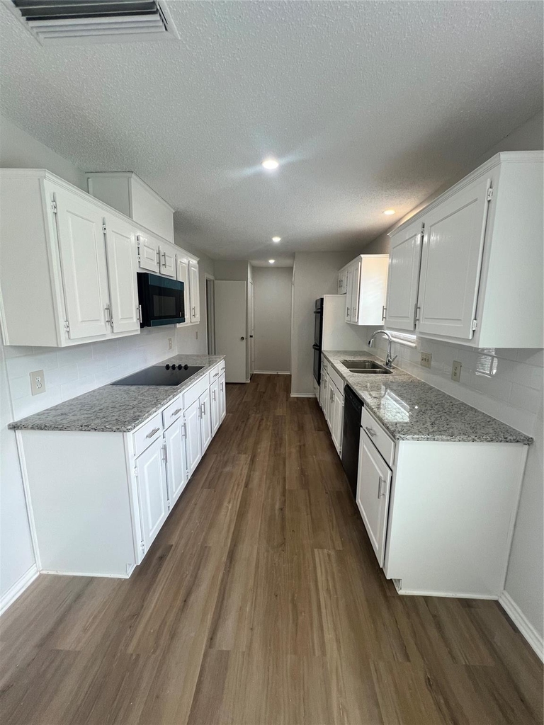 4517 Boston Drive - Photo 12