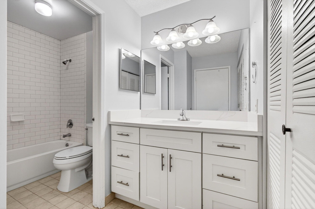157 Yacht Club Way - Photo 12