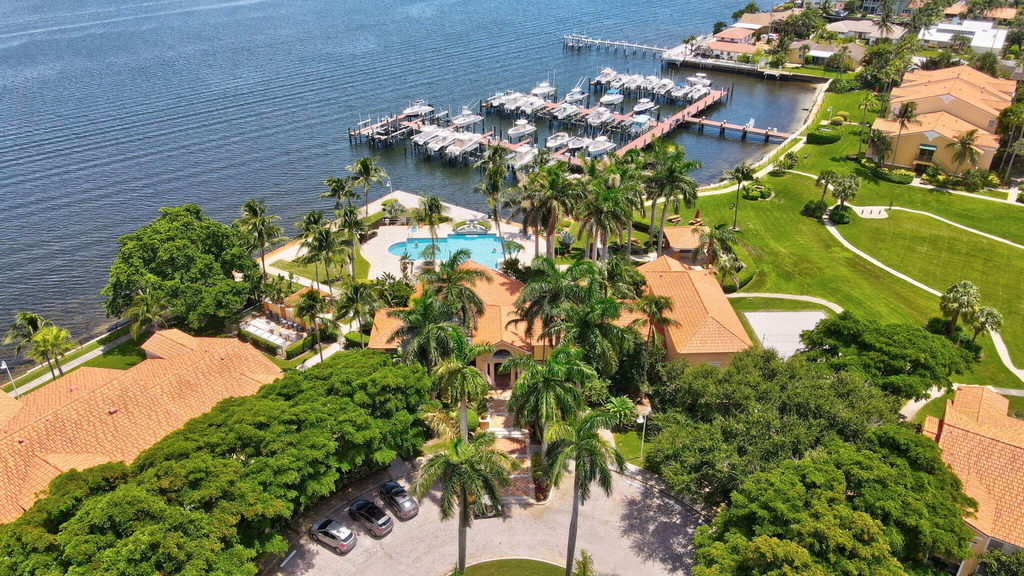 157 Yacht Club Way - Photo 44