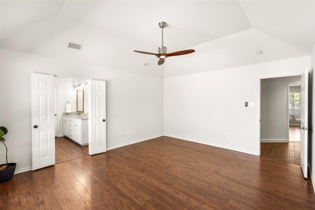 512 Post Oak Drive - Photo 14