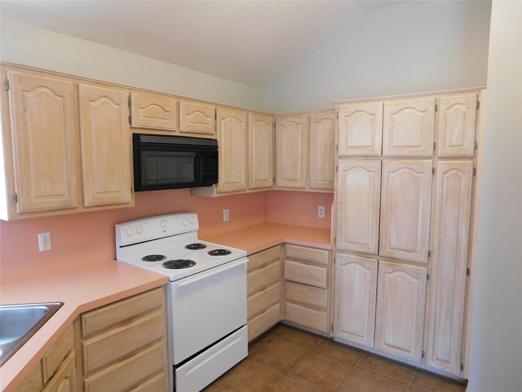 8175 E Mckinney Street - Photo 4