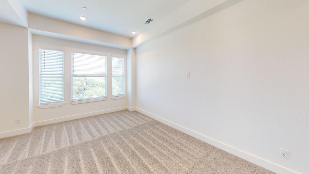 329 Mule Deer Mews - Photo 8