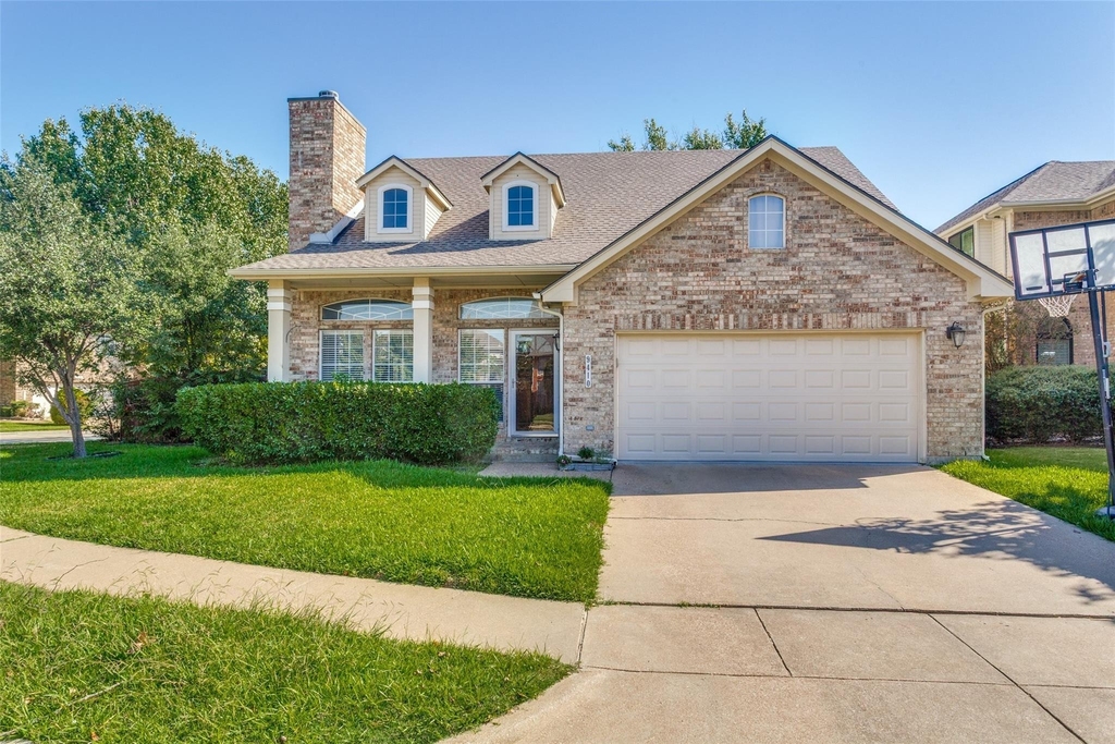 9410 Apple Way - Photo 0