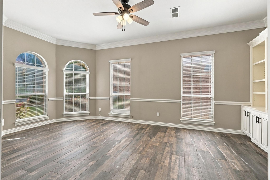 2114 Bay Club Drive - Photo 5