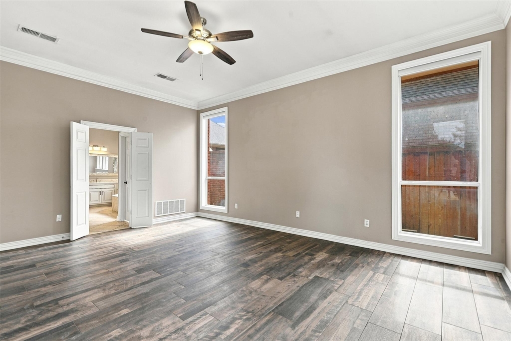 2114 Bay Club Drive - Photo 19