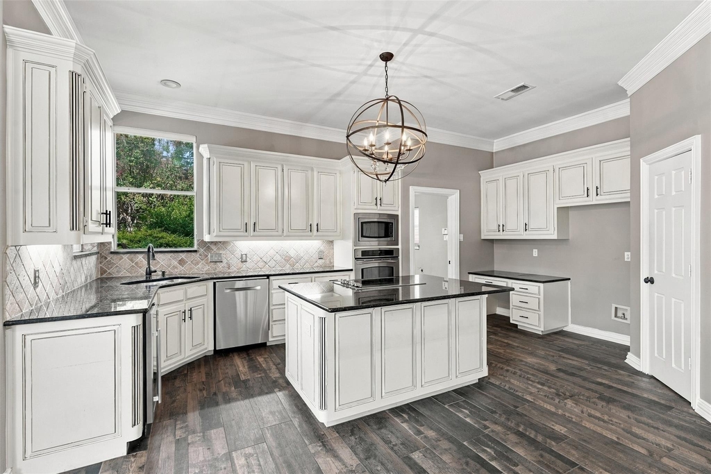 2114 Bay Club Drive - Photo 9