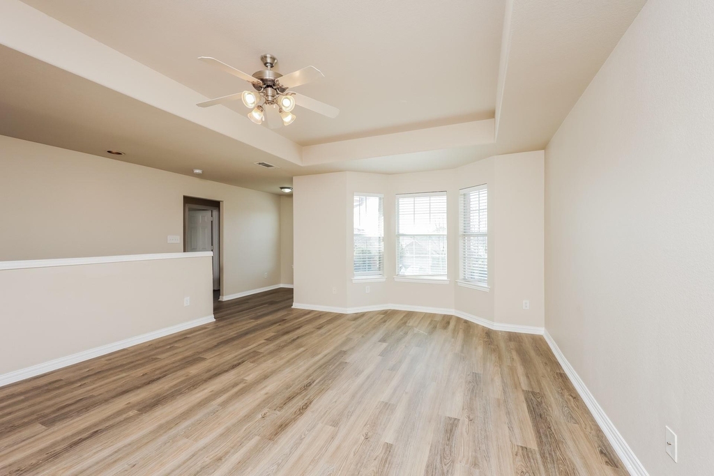 5012 Alpine Meadows Drive - Photo 7