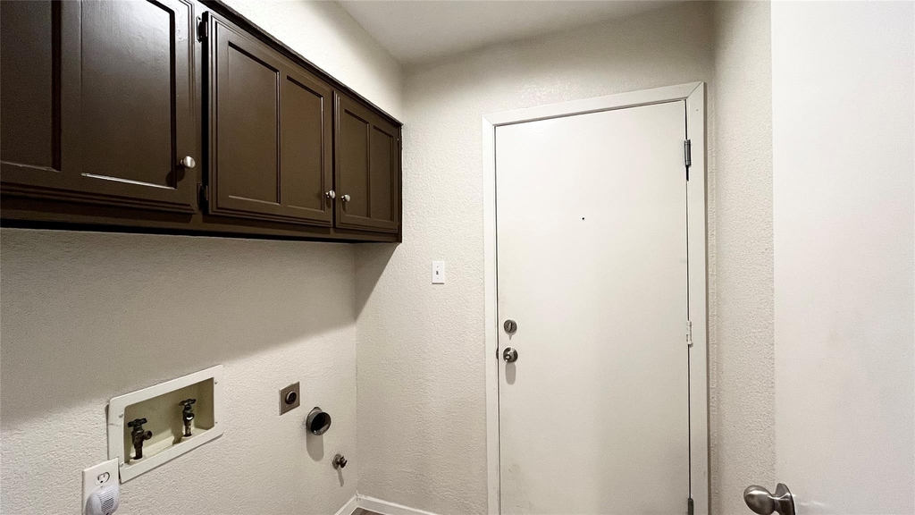 3054 Airhaven Street - Photo 7