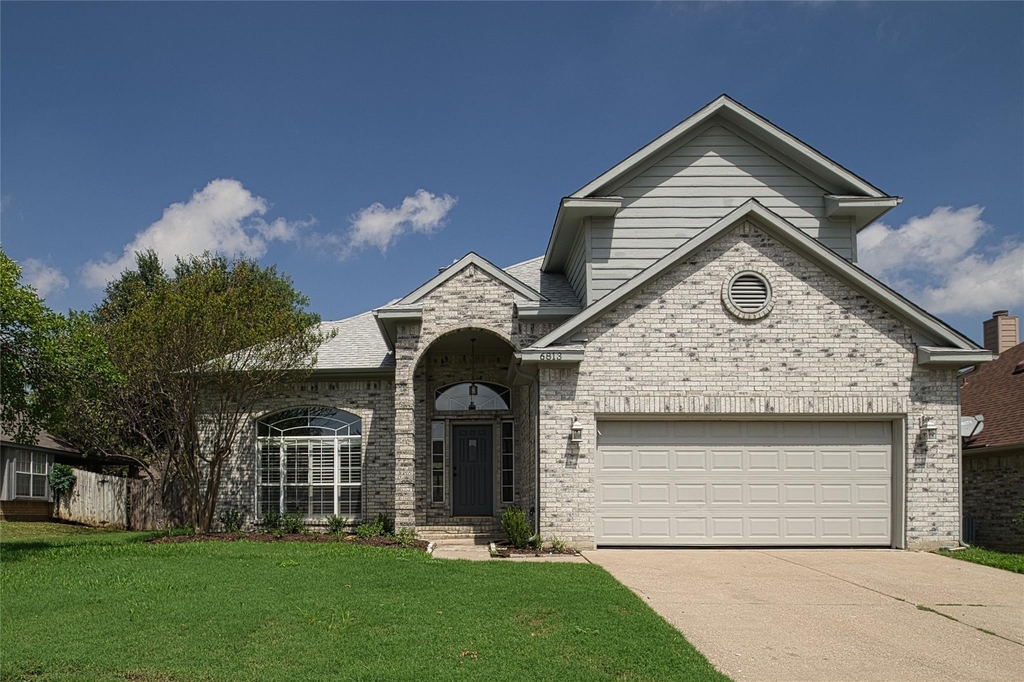 6813 Hickory Hollow Lane - Photo 2